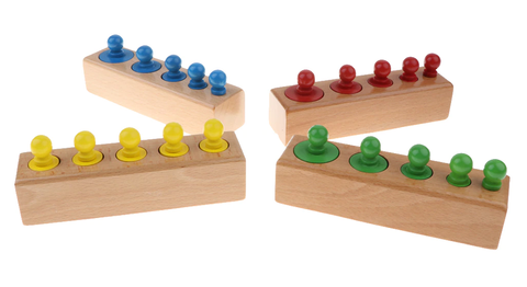 Jeu Montessori - Cylindres colorés