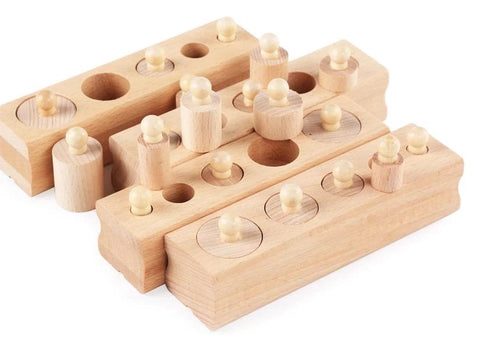 Jouer éducatif Montessori - Cylindres en bois
