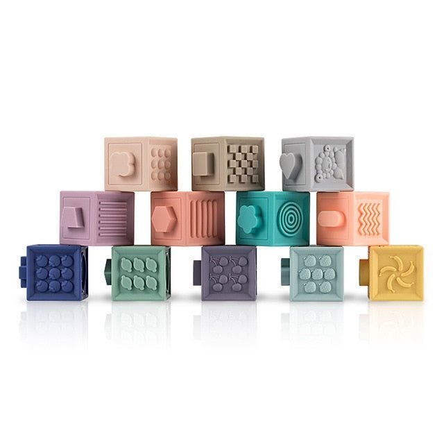 cubes de construction sensoriels Montessori