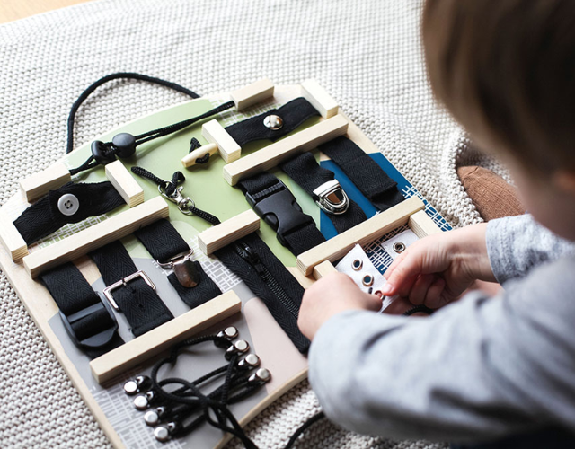 busyboard montessori fermetures
