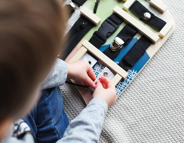 busyboard montessori fermetures