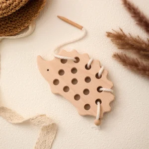 jeu en bois à enfiler montessori