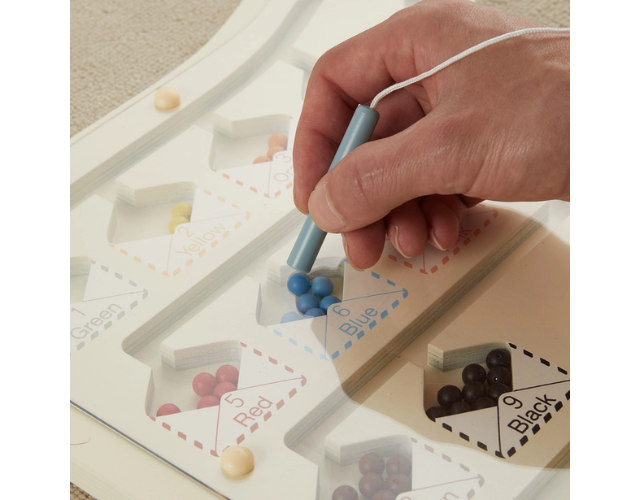busy board montessori xxl – tableau d’activités géant chouette