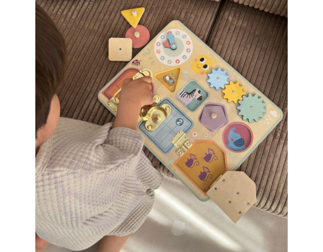 busy board montessori