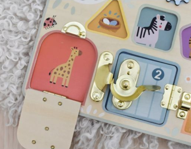 busy board montessori