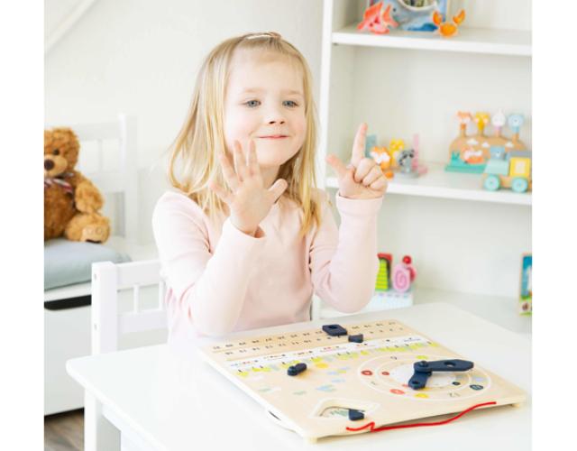 calendrier éducatif en bois – version française