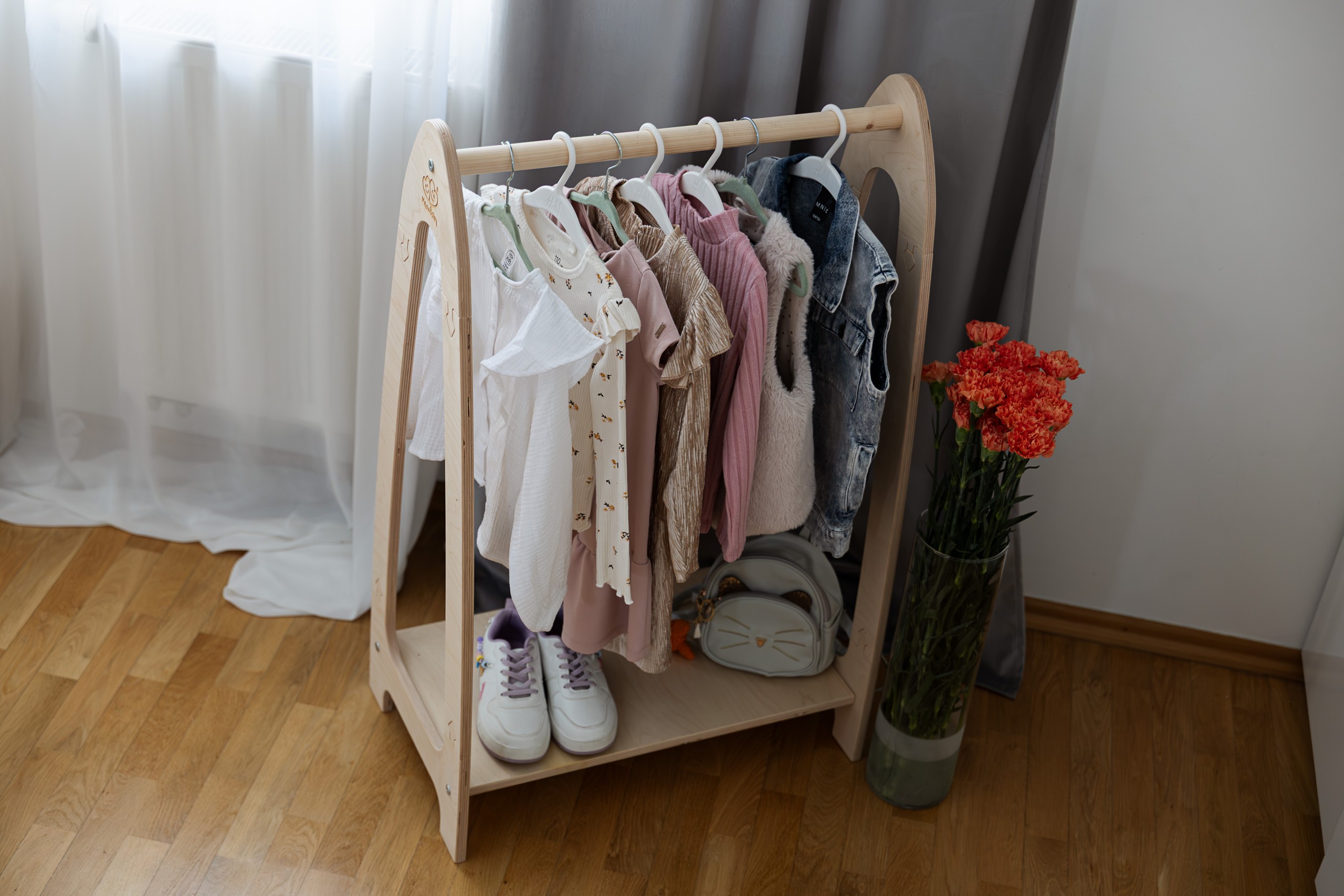 arched clothing rack for children small natural wood