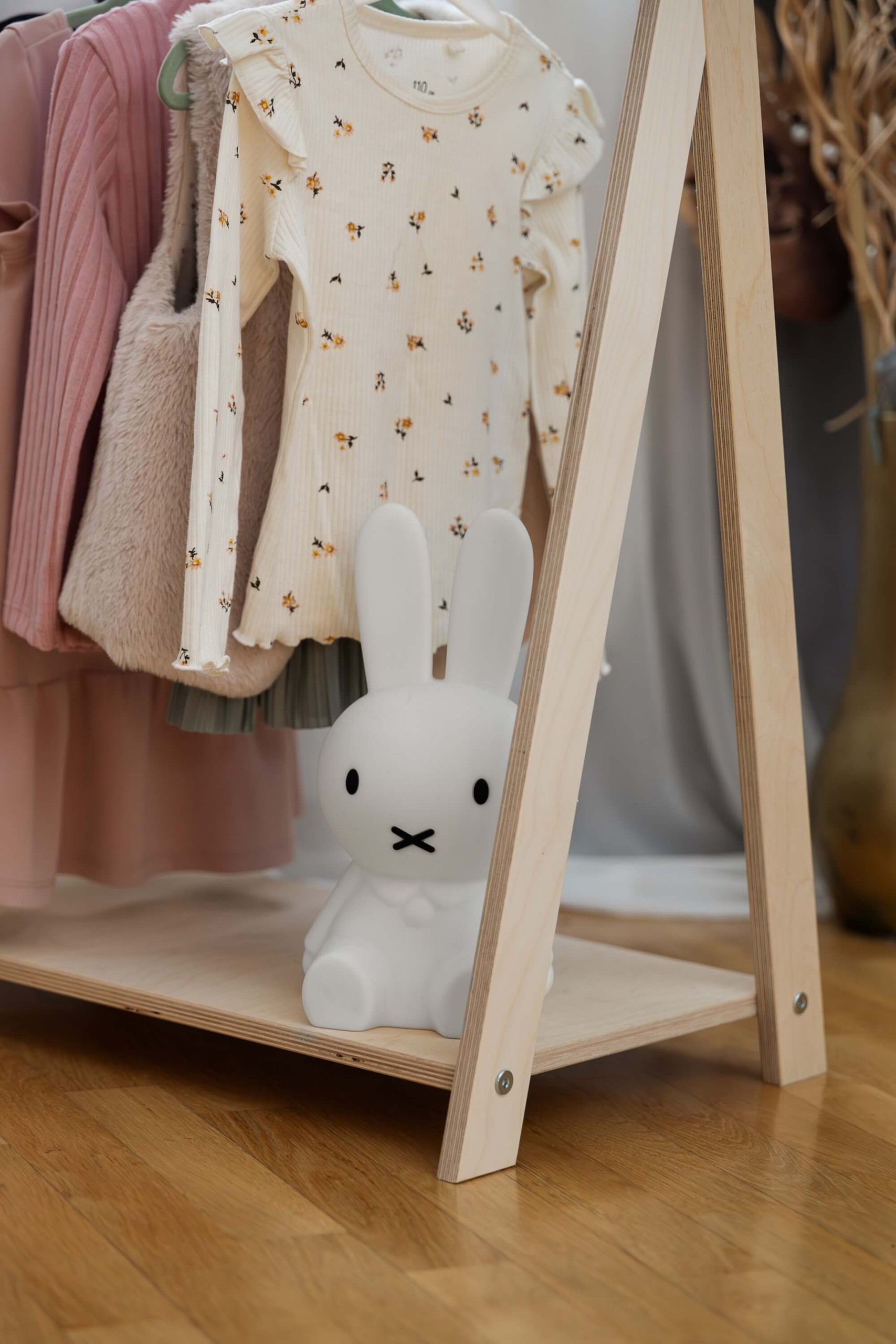 tipi clothing rack for children large natural wood